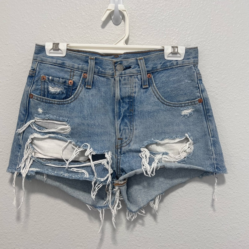 Levi’s 501 Light Wash Distressed Shorts Size 25” Waist